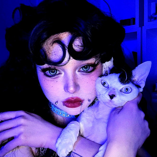 marilyn_damaged instagram image archive image
