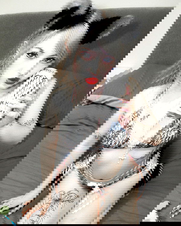 naia_gg naia_gg archive image