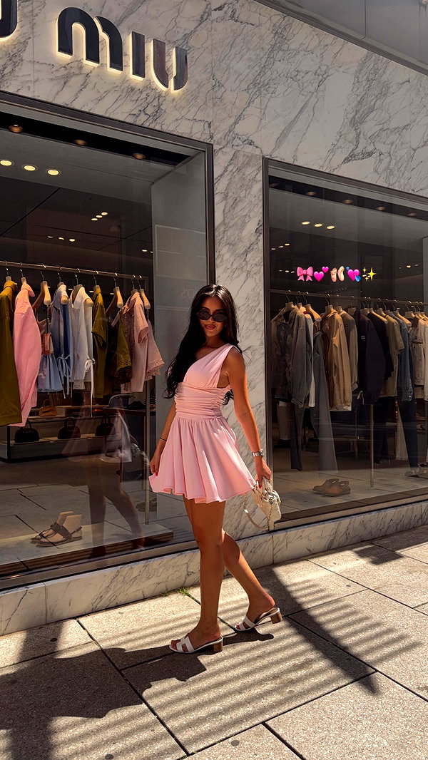 zoeliss instagram image archive image