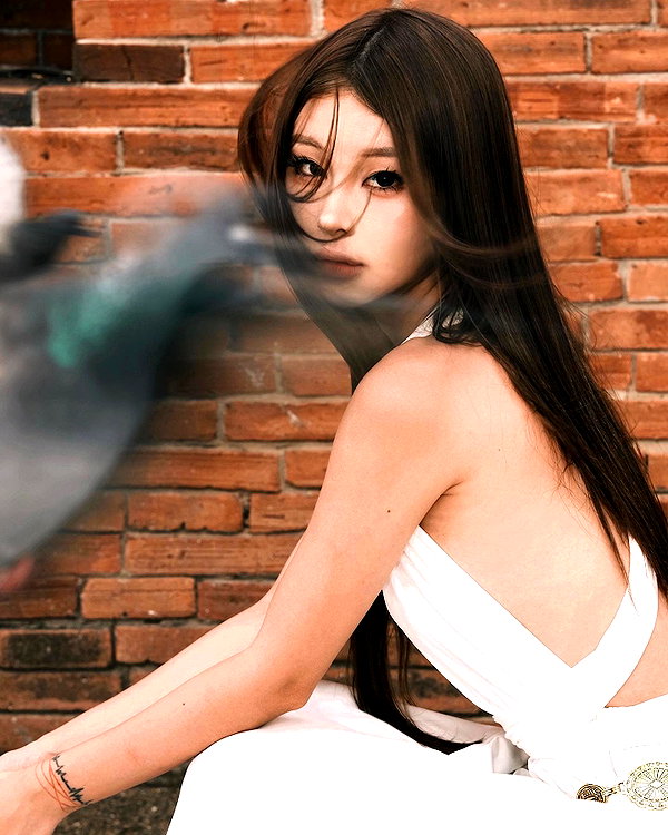ll.lu1s instagram image archive image