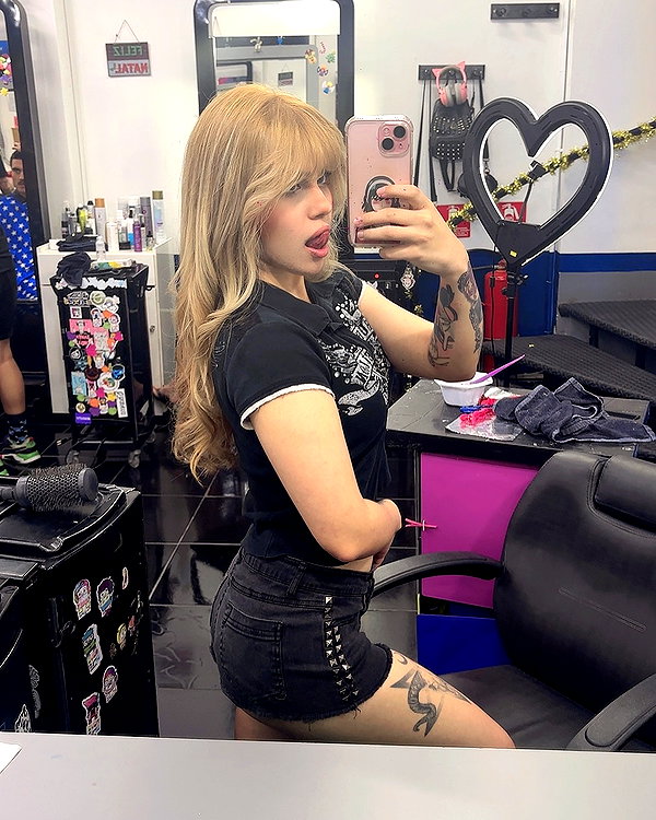 lucychernov instagram image archive image
