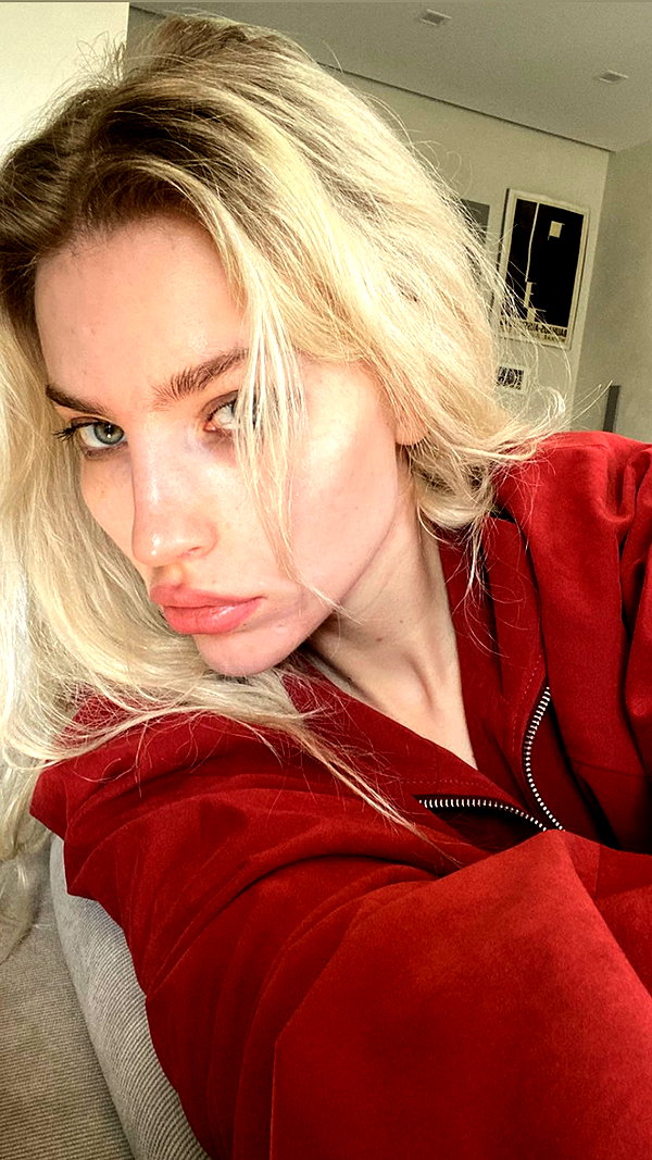 alien.hanna instagram image archive image