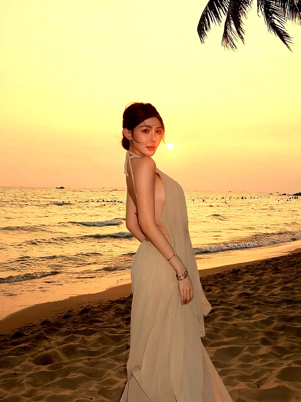 lyhythuedoxinh instagram image archive image