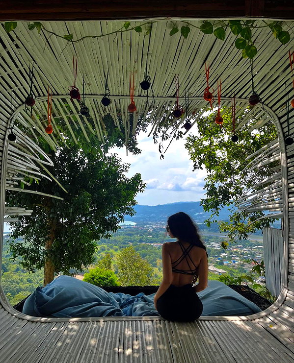 __yaheli_ instagram image archive image