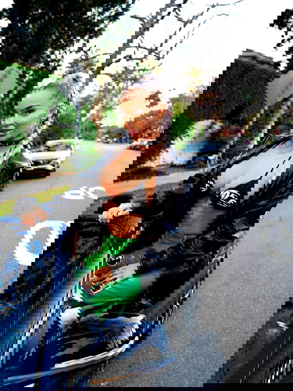 itshayleydavies itshayleydavies archive image