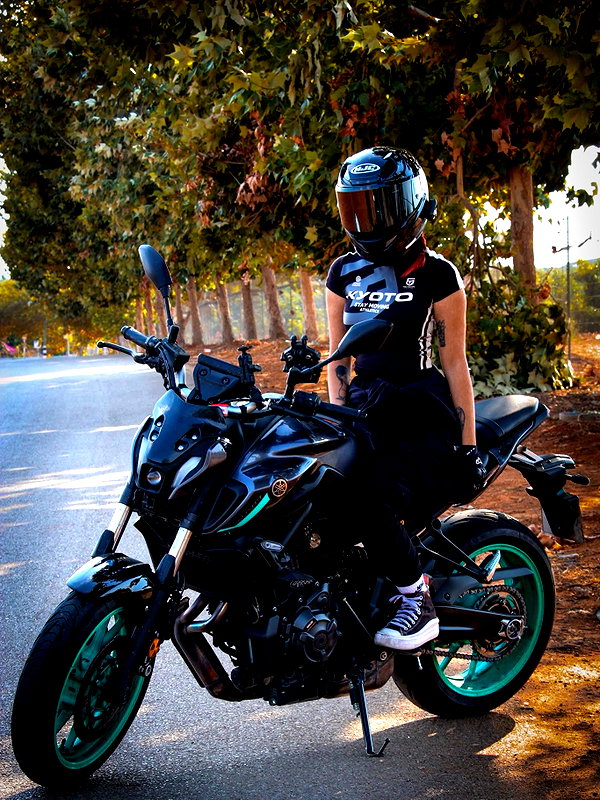 shanidahan7 instagram image archive image