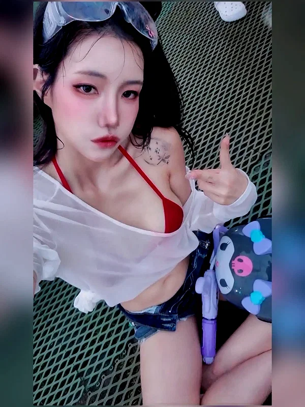 bora__look instagram image archive image