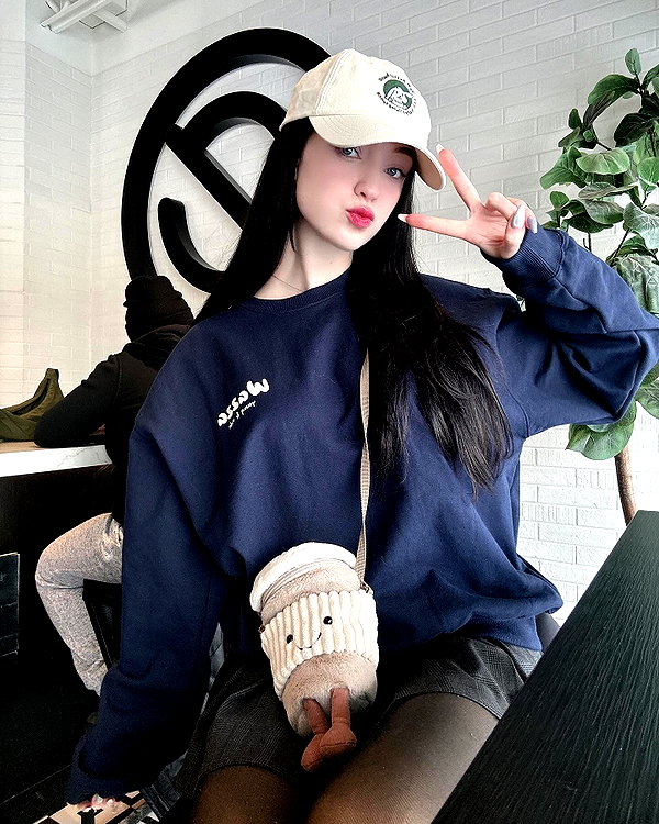 1uvgabi instagram image archive image