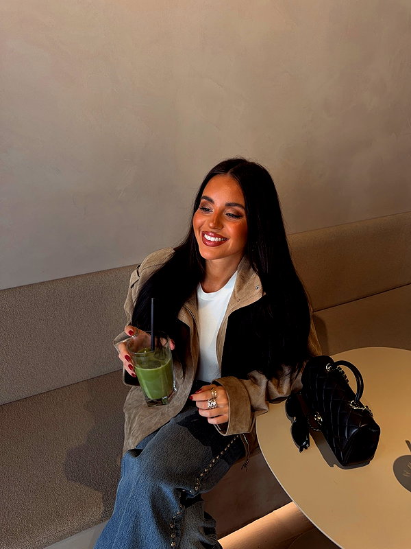 zoeliss instagram image archive image