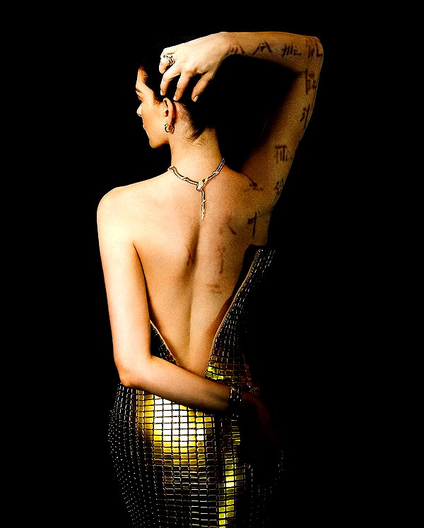annehathaway instagram image archive image