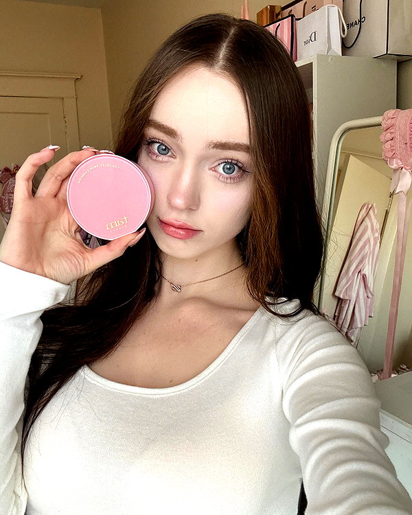 1uvgabi instagram image archive image