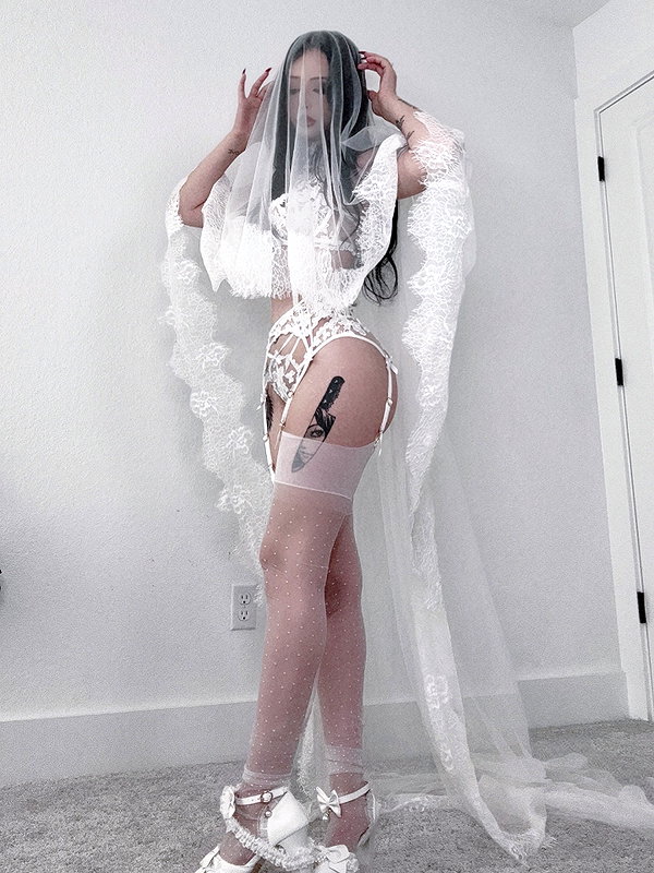 ellaexplicit_ instagram image archive image