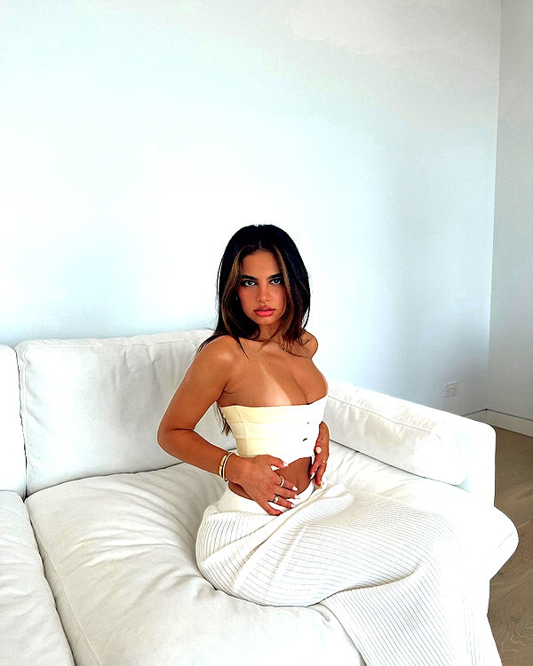 godbless_jess instagram image archive image