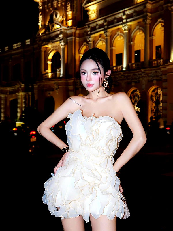 lyhythuedoxinh instagram image archive image