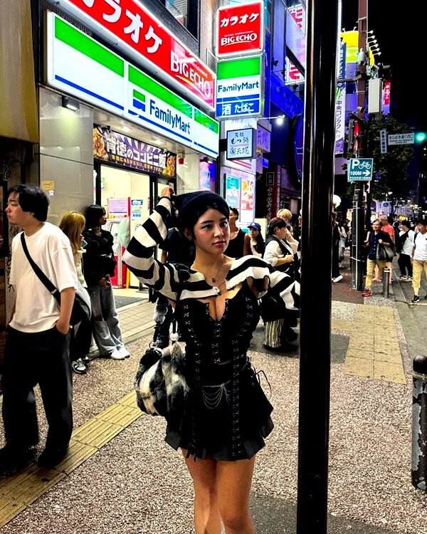 ro_bbin123 instagram image archive image