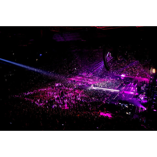 shakira instagram image archive image