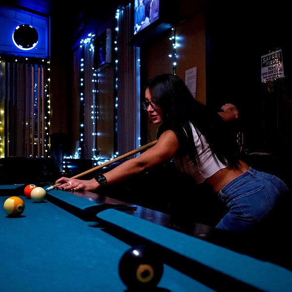 daniellebarnaa archive image