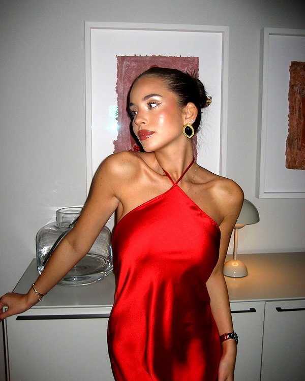 zoeliss instagram image archive image