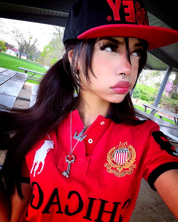twodollie instagram image archive image