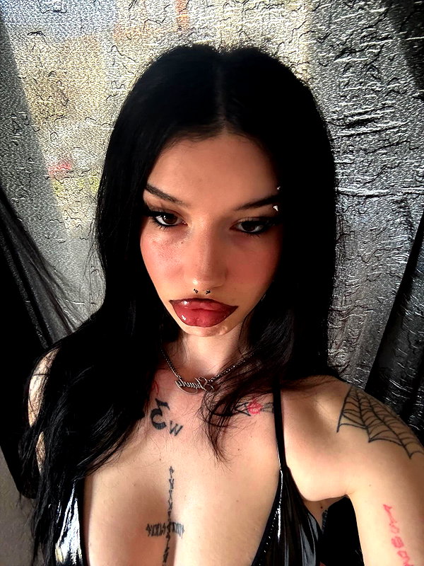 shawtysuzi instagram image archive image