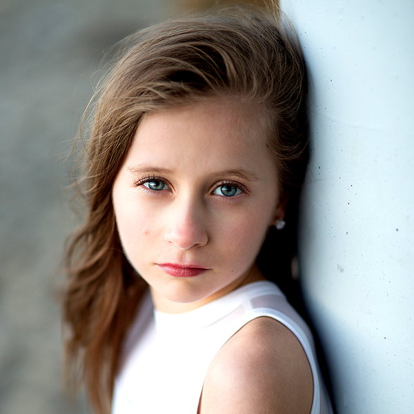 ellianawalmsley instagram image archive image