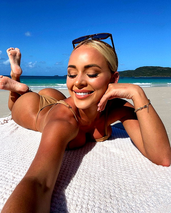 allieauton instagram image archive image