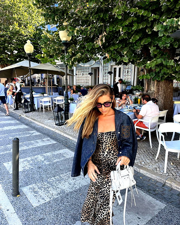 annezivi instagram image archive image