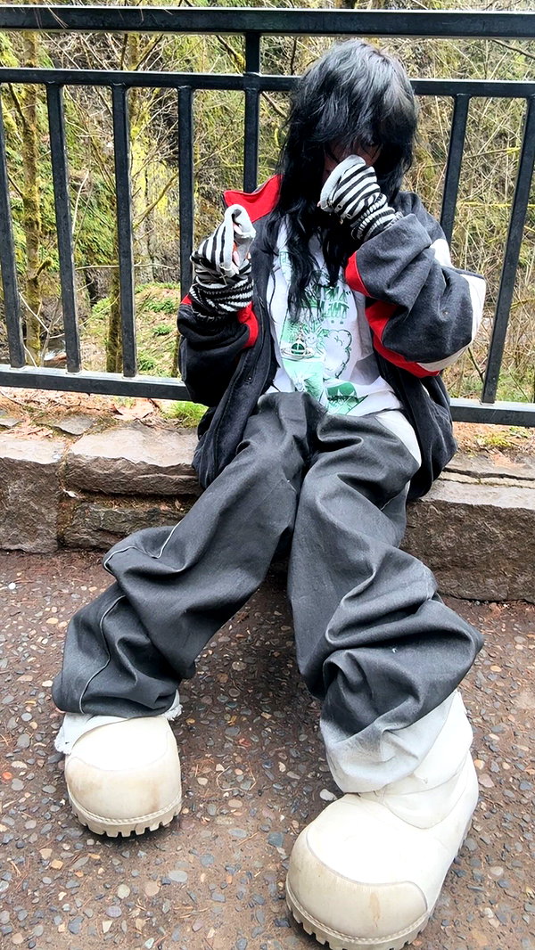 zommmbri instagram image archive image