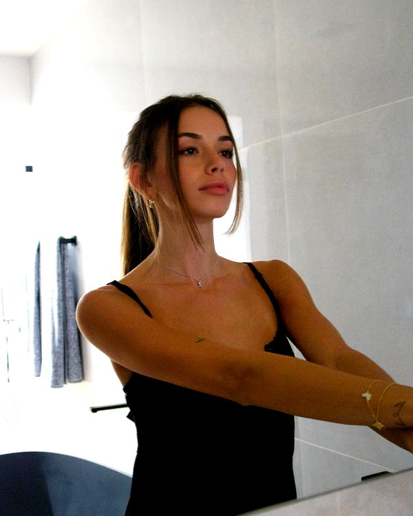 sadieemckennaa instagram image archive image