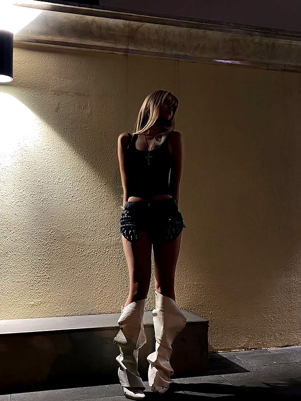 lyhythuedoxinh instagram image archive image