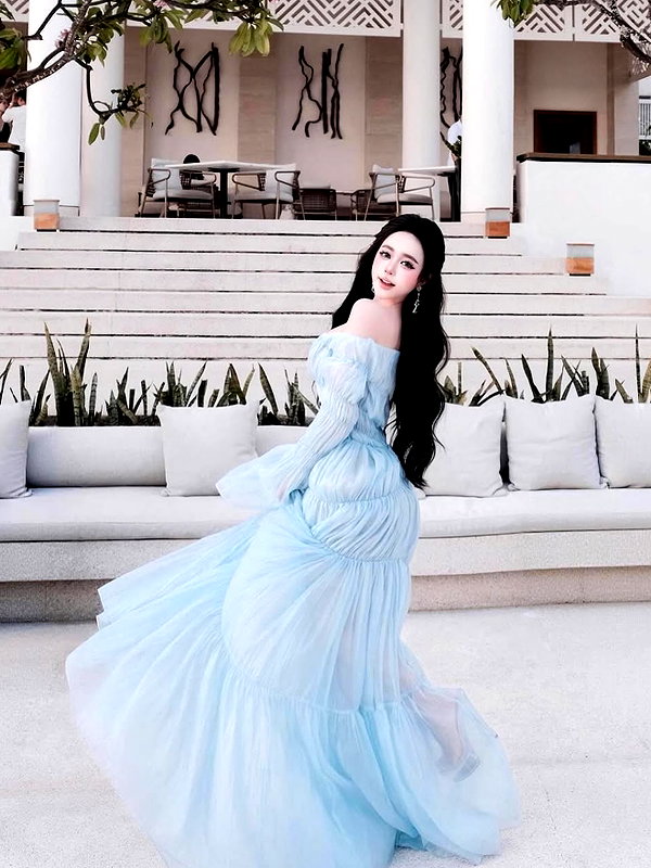 lyhythuedoxinh instagram image archive image