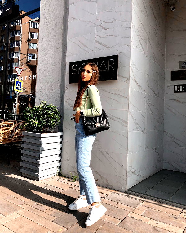 alishevs instagram image archive image