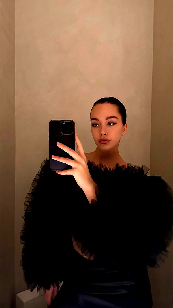 veroni22ka instagram image archive image