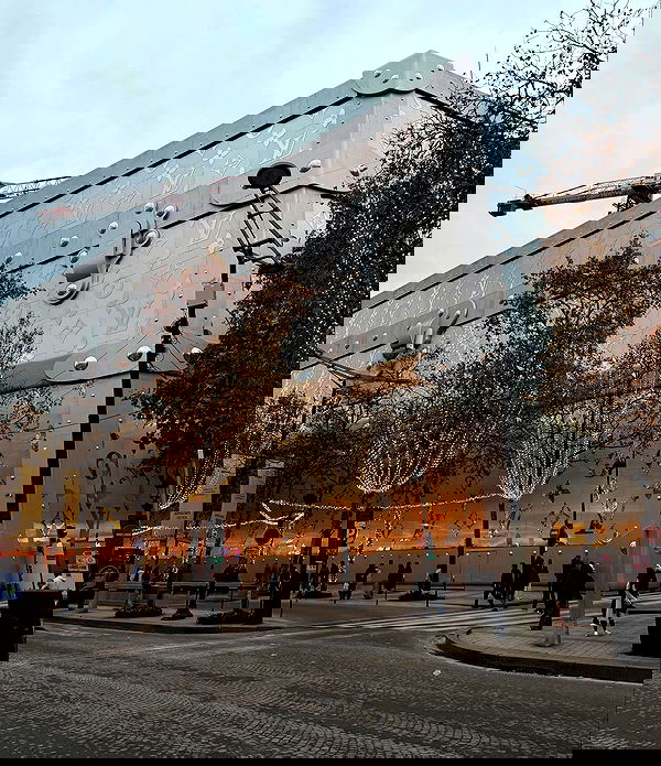 giangg._ giangg._ archive image