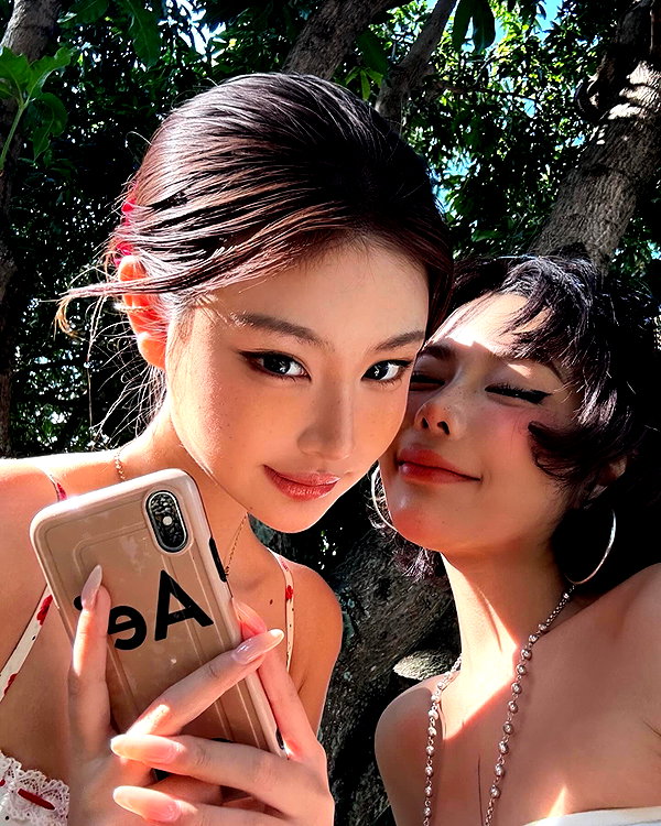 ll.lu1s instagram image archive image