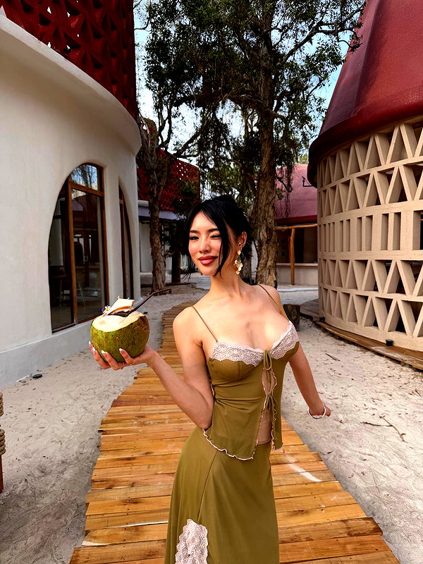 bbyambi instagram image archive image