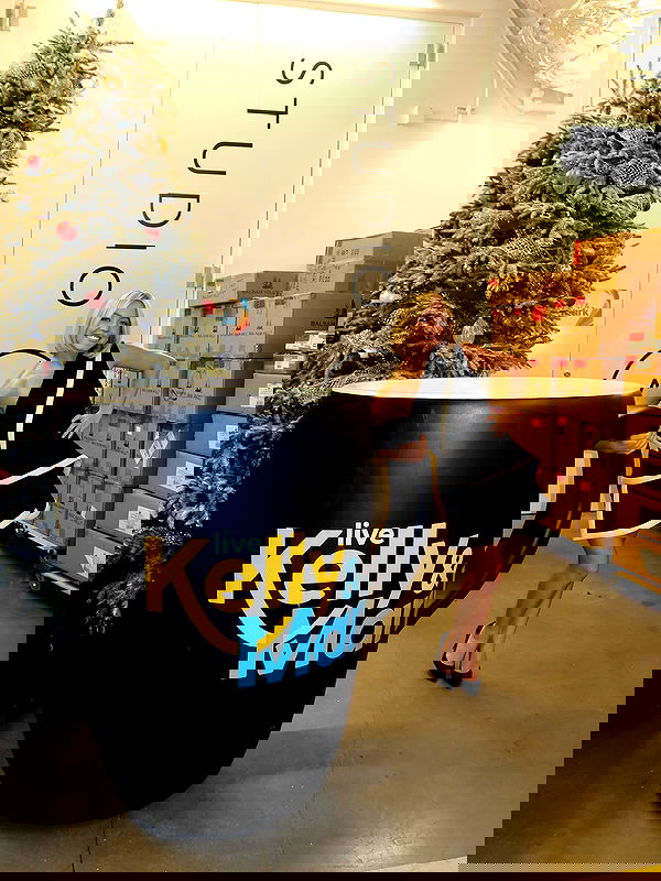 sydney_sweeney sydney_sweeney archive image