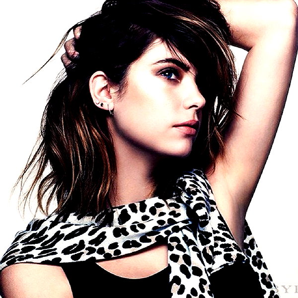 ashleybenson instagram image archive image