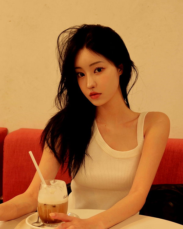 daxbin instagram image archive image