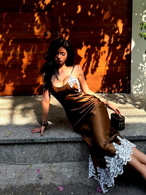 lyhythuedoxinh instagram image archive image