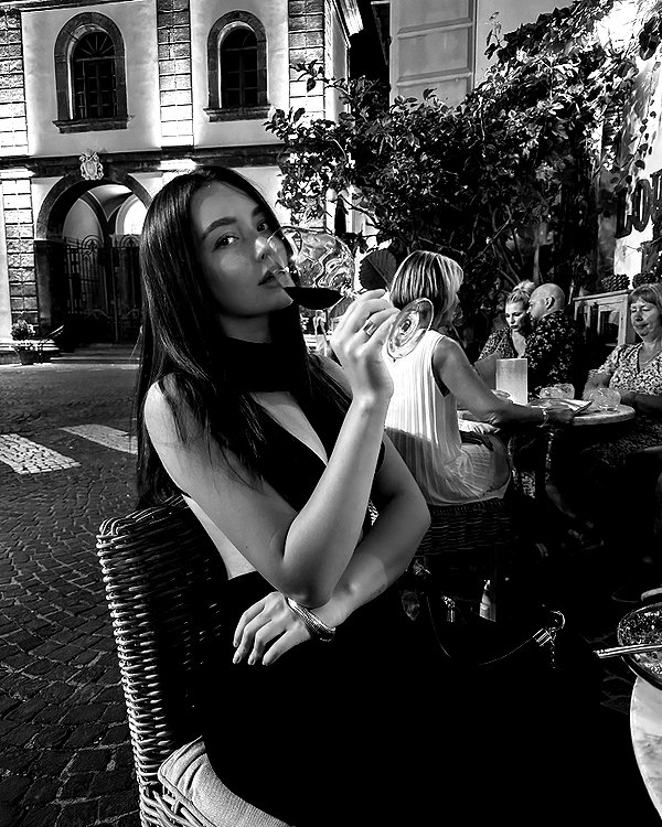 veroni22ka instagram image archive image