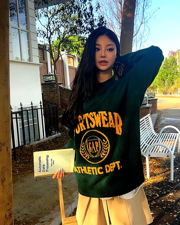 ll.lu1s instagram image archive image