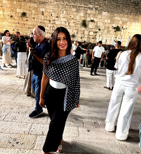 ziv_kabalo instagram image archive image