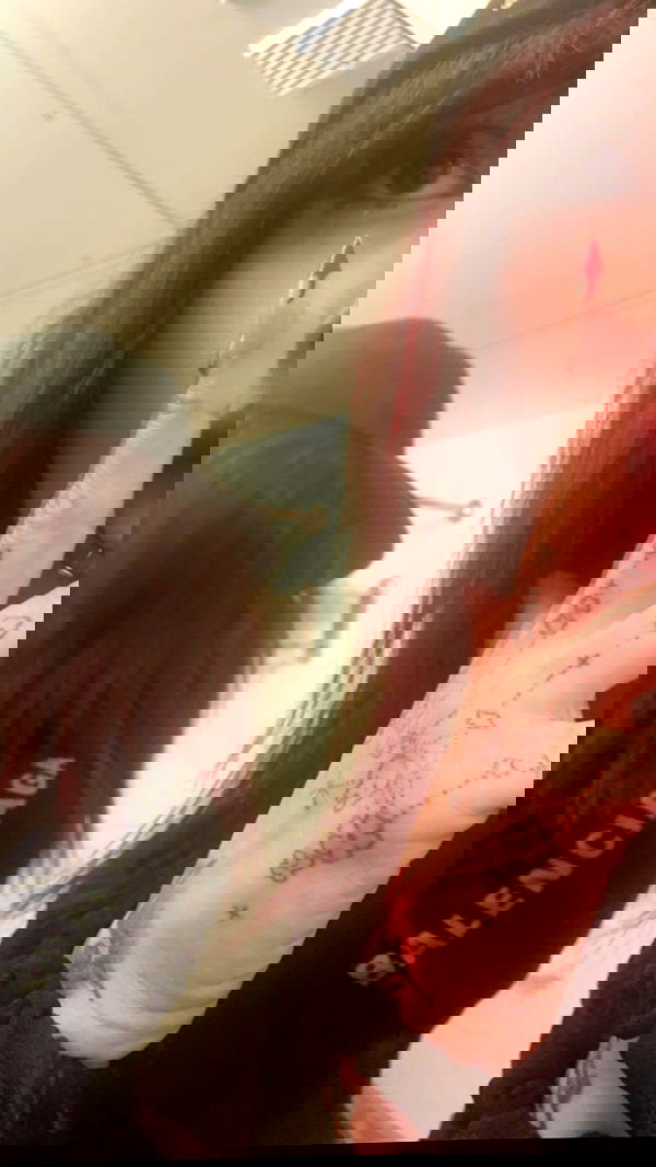 zommmbri zommmbri archive image