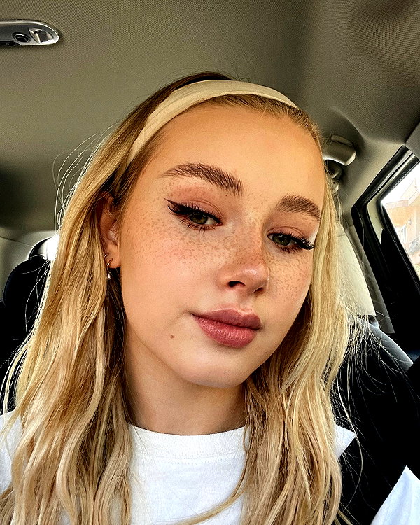 lilih instagram image archive image