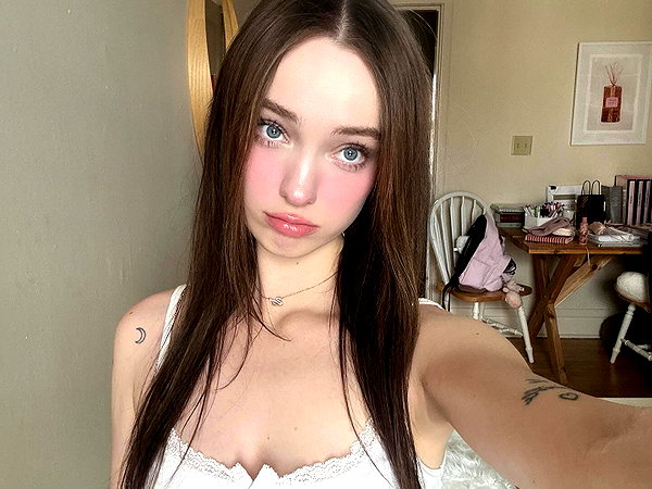 1uvgabi instagram image archive image