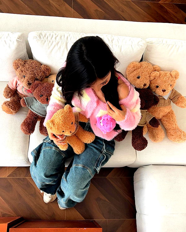 ll.lu1s instagram image archive image