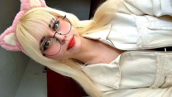 luly1980s instagram image archive image