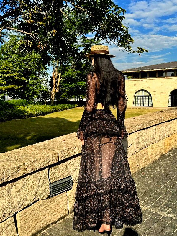 lyhythuedoxinh instagram image archive image
