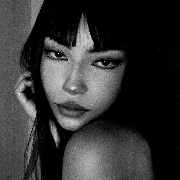 heyracheel instagram image archive image